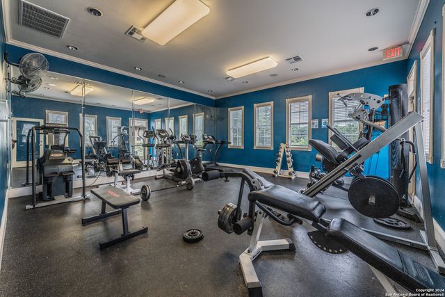 1000 Diamond Dr Apt 2004, Boerne, TX 78006