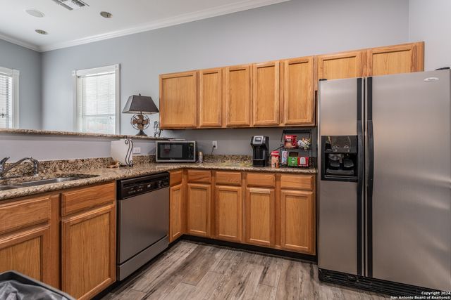 1000 Diamond Dr Apt 2004, Boerne, TX 78006