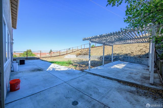 2275 Southwood Drive, Pittsburg, CA 94565