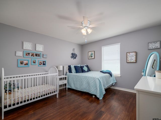 408 Laura Ln., Chandler, TX 75758