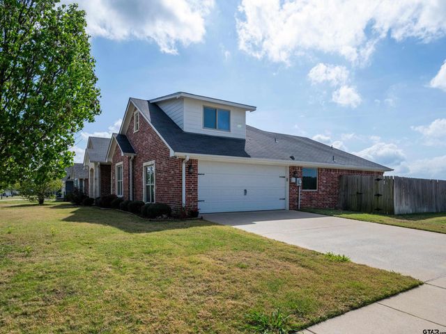 408 Laura Ln., Chandler, TX 75758