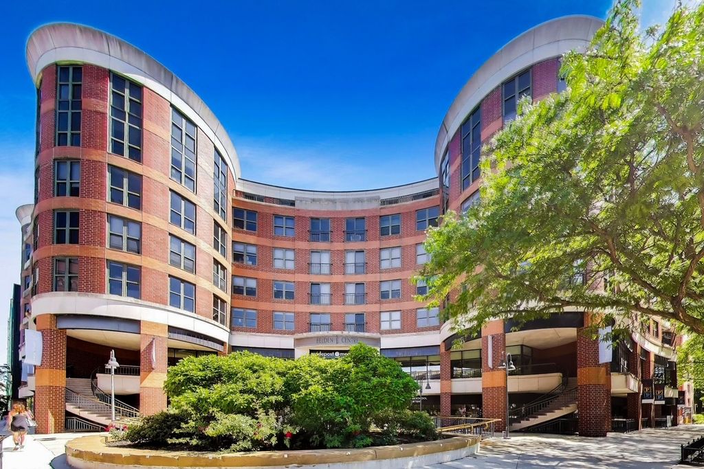 350 W Belden Avenue 511, Chicago, IL 60614