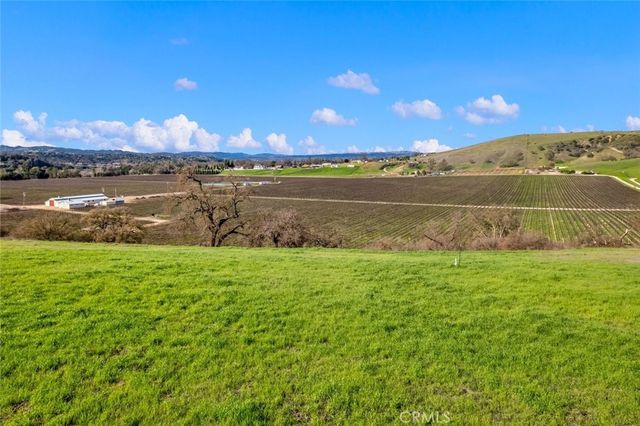 5840 Rocky Canyon, Atascadero, CA 93422