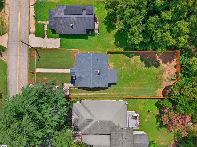 215 Crestone Drive, Greenville, SC 29611