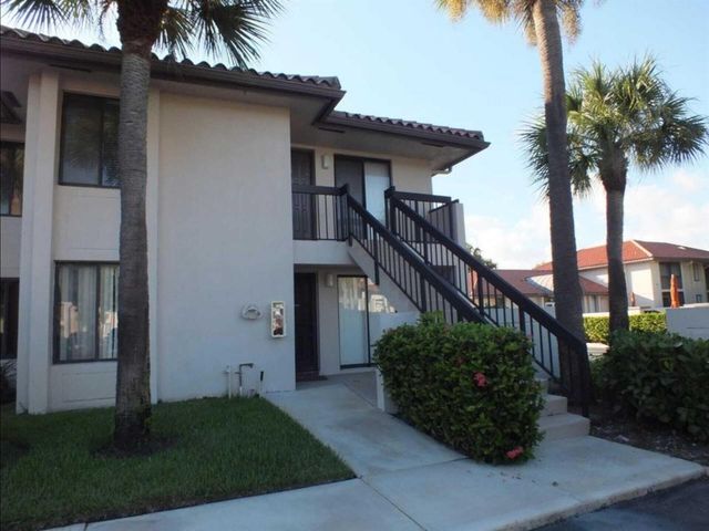 300 E Club Circle 201, Boca Raton, FL 33487