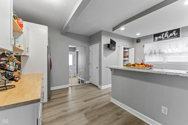 345 Congress Avenue, Indianapolis, IN 46208