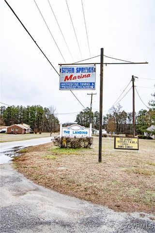 8631 River Rd, South Chesterfield, VA 23803