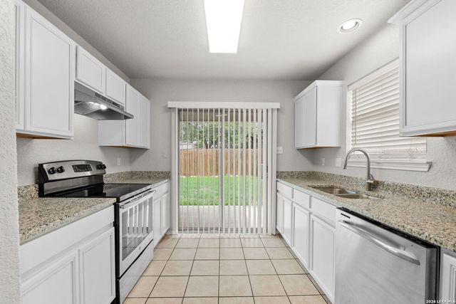6726 Raintree Path, San Antonio, TX 78233