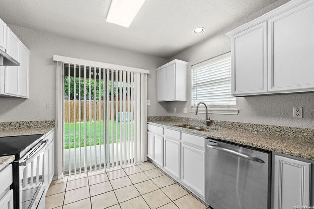6726 Raintree Path, San Antonio, TX 78233