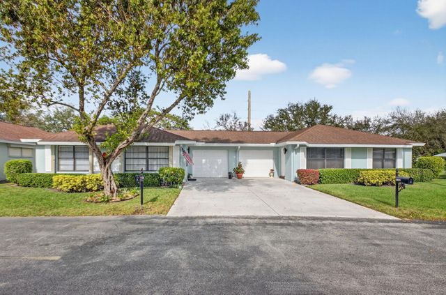 9825 Tabebuia Tree Drive A, Boynton Beach, FL 33436