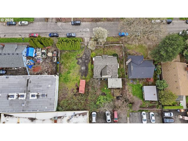 33 Se 83RD Ave, Portland, OR 97216