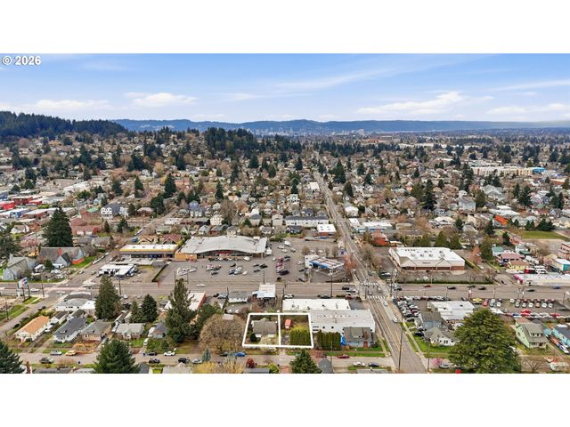 33 Se 83RD Ave, Portland, OR 97216
