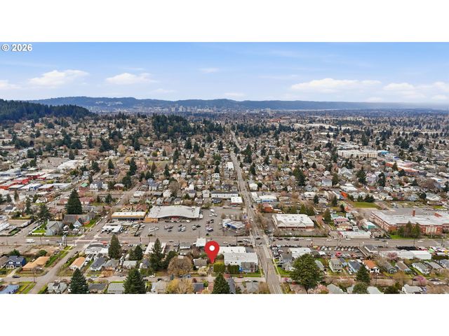 33 Se 83RD Ave, Portland, OR 97216