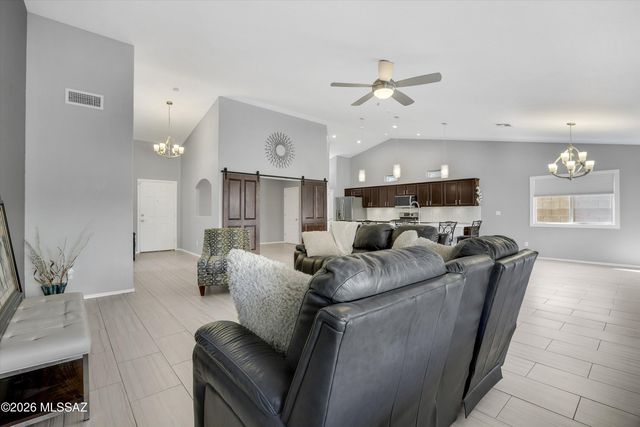 8165 E Smooth Sumac Lane, Tucson, AZ 85710