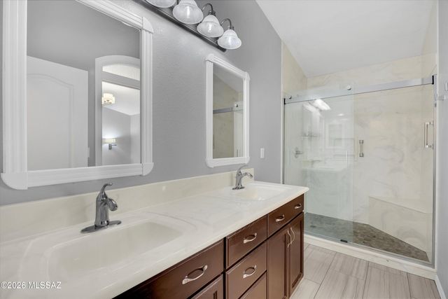 8165 E Smooth Sumac Lane, Tucson, AZ 85710