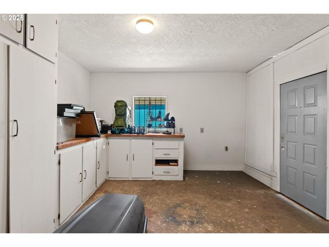 6625 Se 87TH Ave, Portland, OR 97266