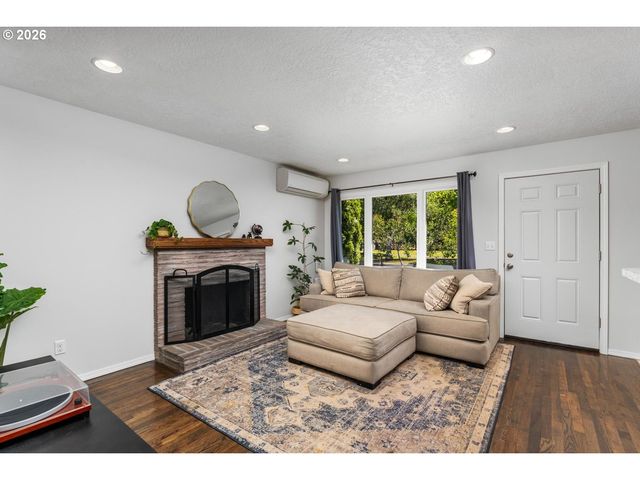 6625 Se 87TH Ave, Portland, OR 97266
