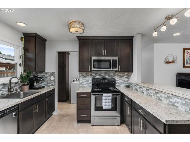 6625 Se 87TH Ave, Portland, OR 97266