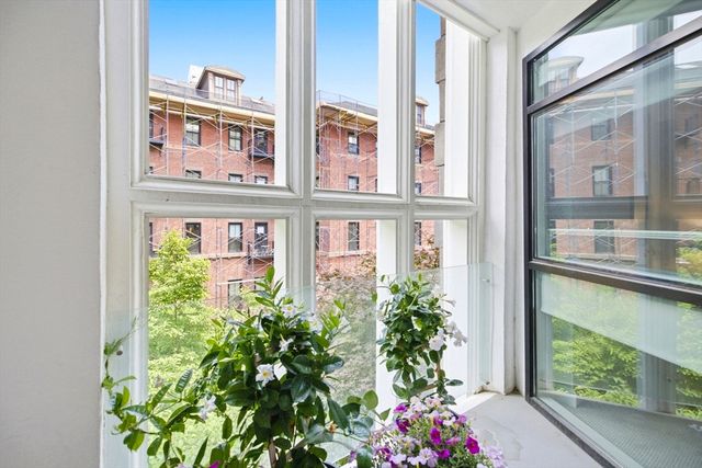 771 Harrison Ave 303, Boston, MA 02118
