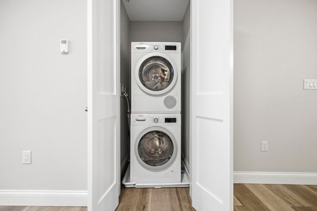 771 Harrison Ave 303, Boston, MA 02118