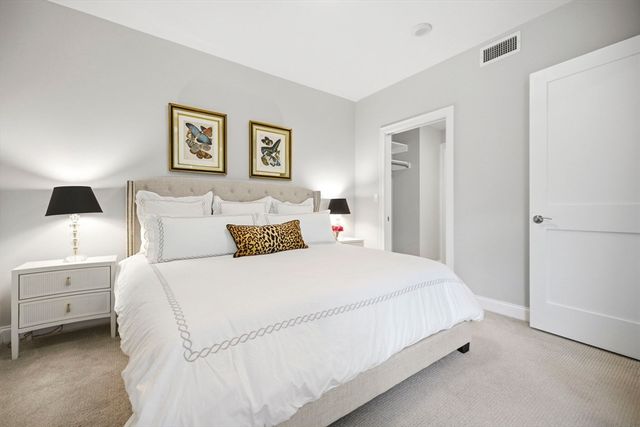771 Harrison Ave 303, Boston, MA 02118