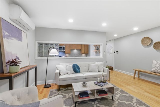 500 Sheridan Road GE, Evanston, IL 60202