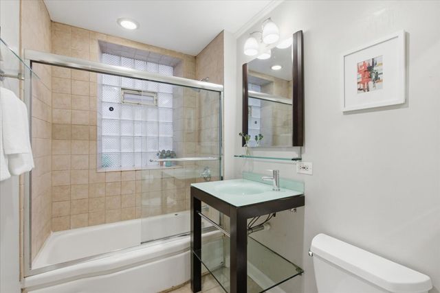 500 Sheridan Road GE, Evanston, IL 60202
