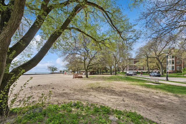 500 Sheridan Road GE, Evanston, IL 60202