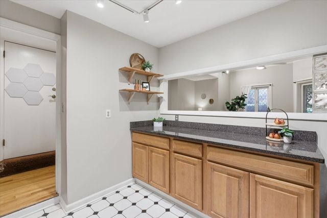 500 Sheridan Road GE, Evanston, IL 60202