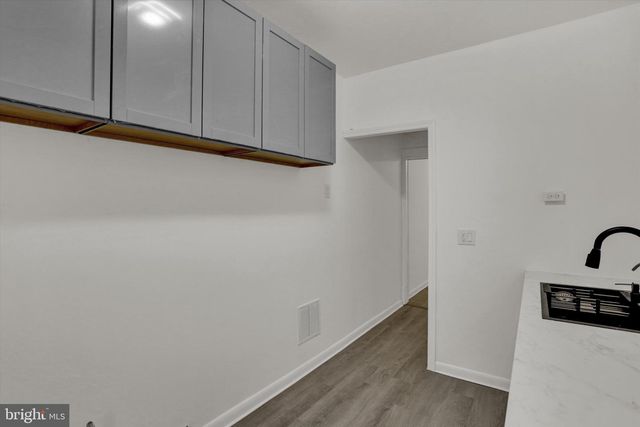 221 N 11TH ST, Reading, PA 19601