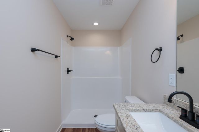 79 Simpson Creek Road, Laurens, SC 29360