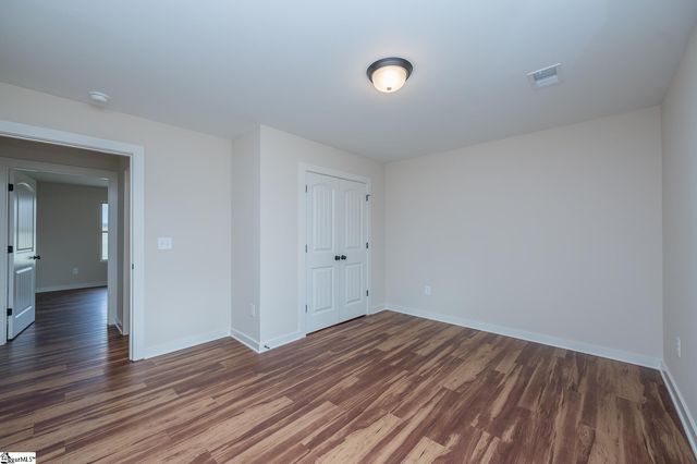 79 Simpson Creek Road, Laurens, SC 29360