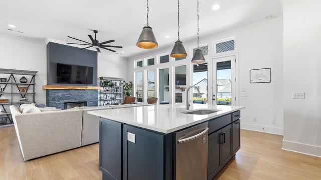 7068 Balcolm Ct, College Grove, TN 37046