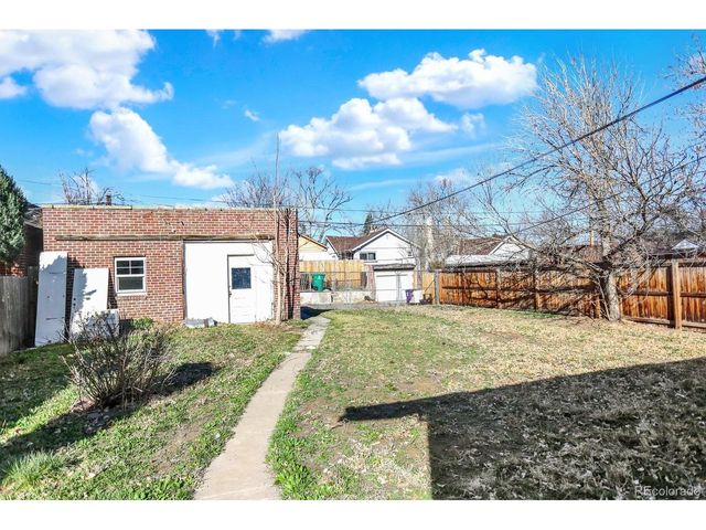 2451 N York St, Denver, CO 80205