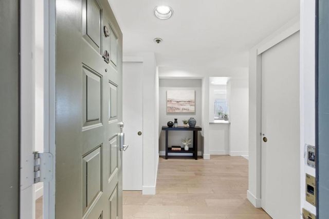 165 Forest Avenue 4B, Palo Alto, CA 94301