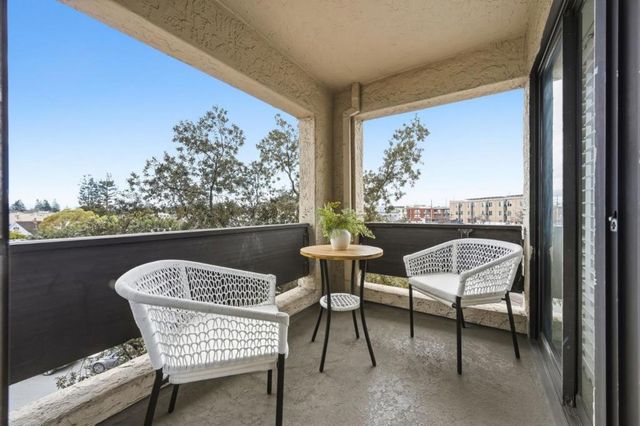 165 Forest Avenue 4B, Palo Alto, CA 94301