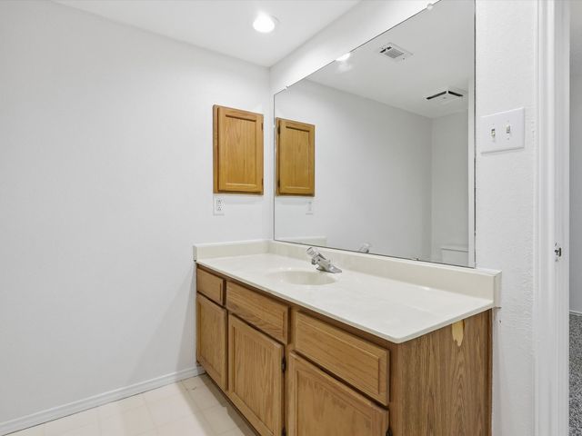 2931 Peninsula Way, Carrollton, TX 75007