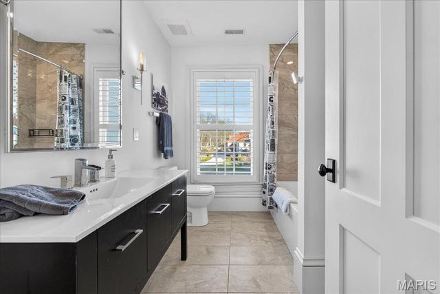 306 E Jefferson Avenue, St Louis, MO 63122