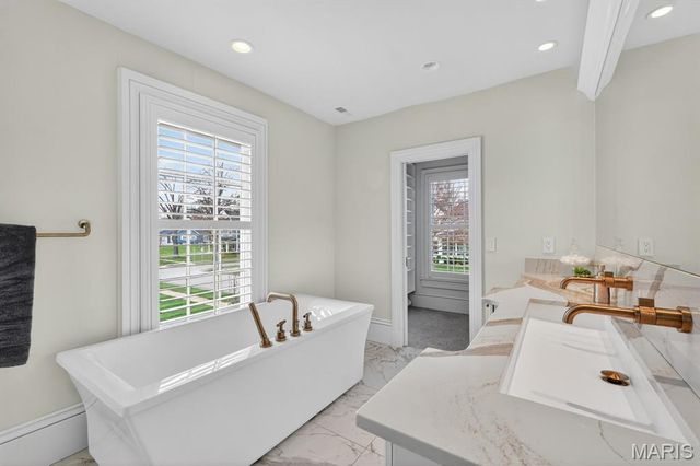 306 E Jefferson Avenue, St Louis, MO 63122