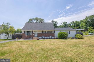 702 BURBRIDGE RD, Hatboro, PA 19040