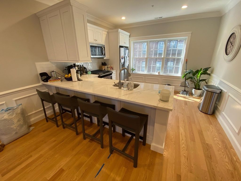 16 Common Street 16, Waltham, MA 02451