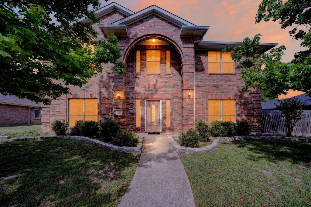 1110 Hall Drive, Wylie, TX 75098