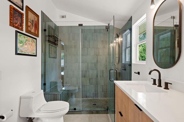 7202 Meadowood DR, Austin, TX 78723