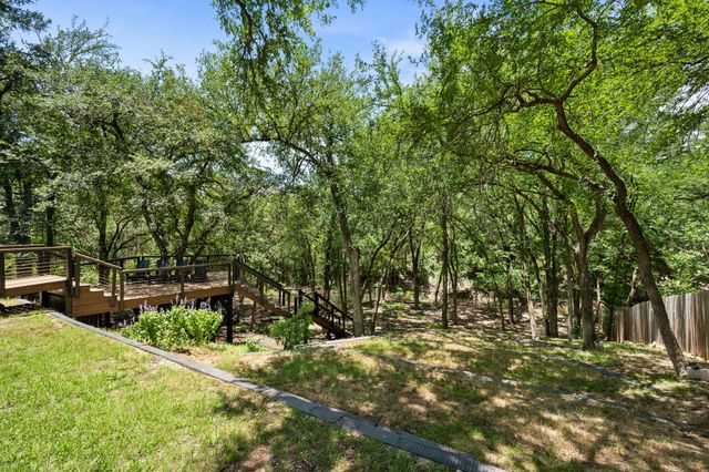 7202 Meadowood DR, Austin, TX 78723