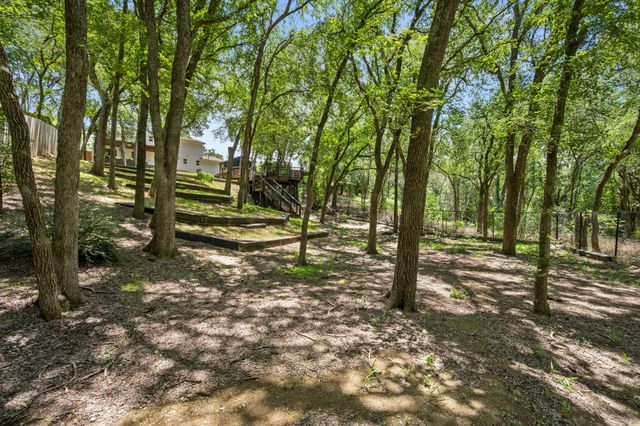 7202 Meadowood DR, Austin, TX 78723