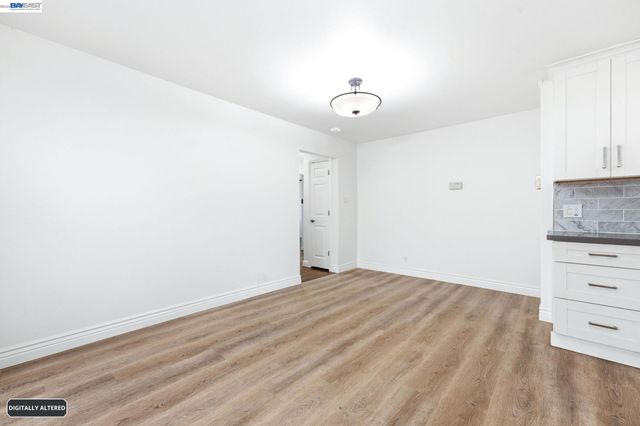 3228 Kerr St, Castro Valley, CA 94546
