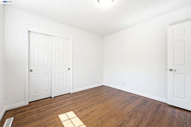3228 Kerr St, Castro Valley, CA 94546