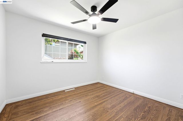 3228 Kerr St, Castro Valley, CA 94546