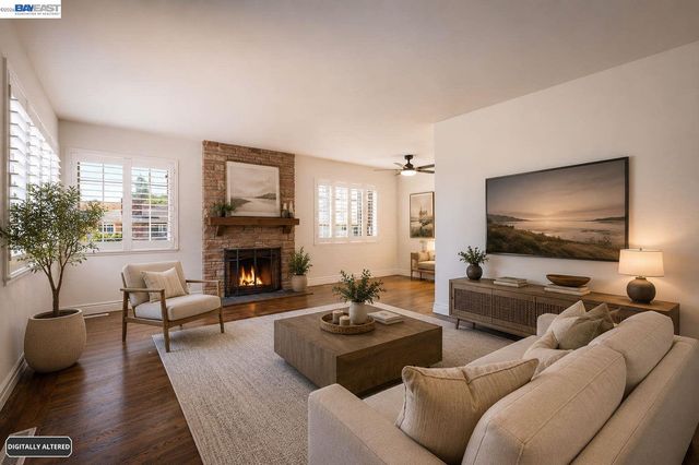 3228 Kerr St, Castro Valley, CA 94546