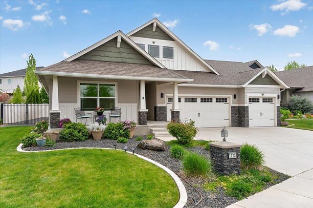 1725 S Clover Dr, Veradale, WA 99016